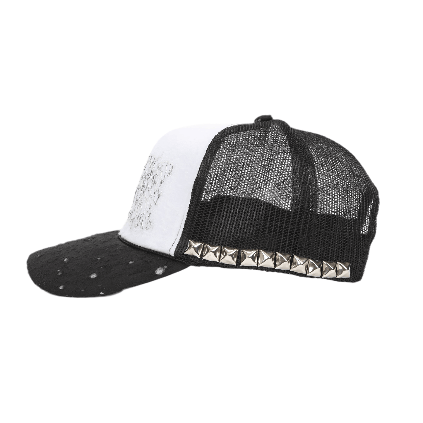 DAMAGED STUDS CAP WHITE