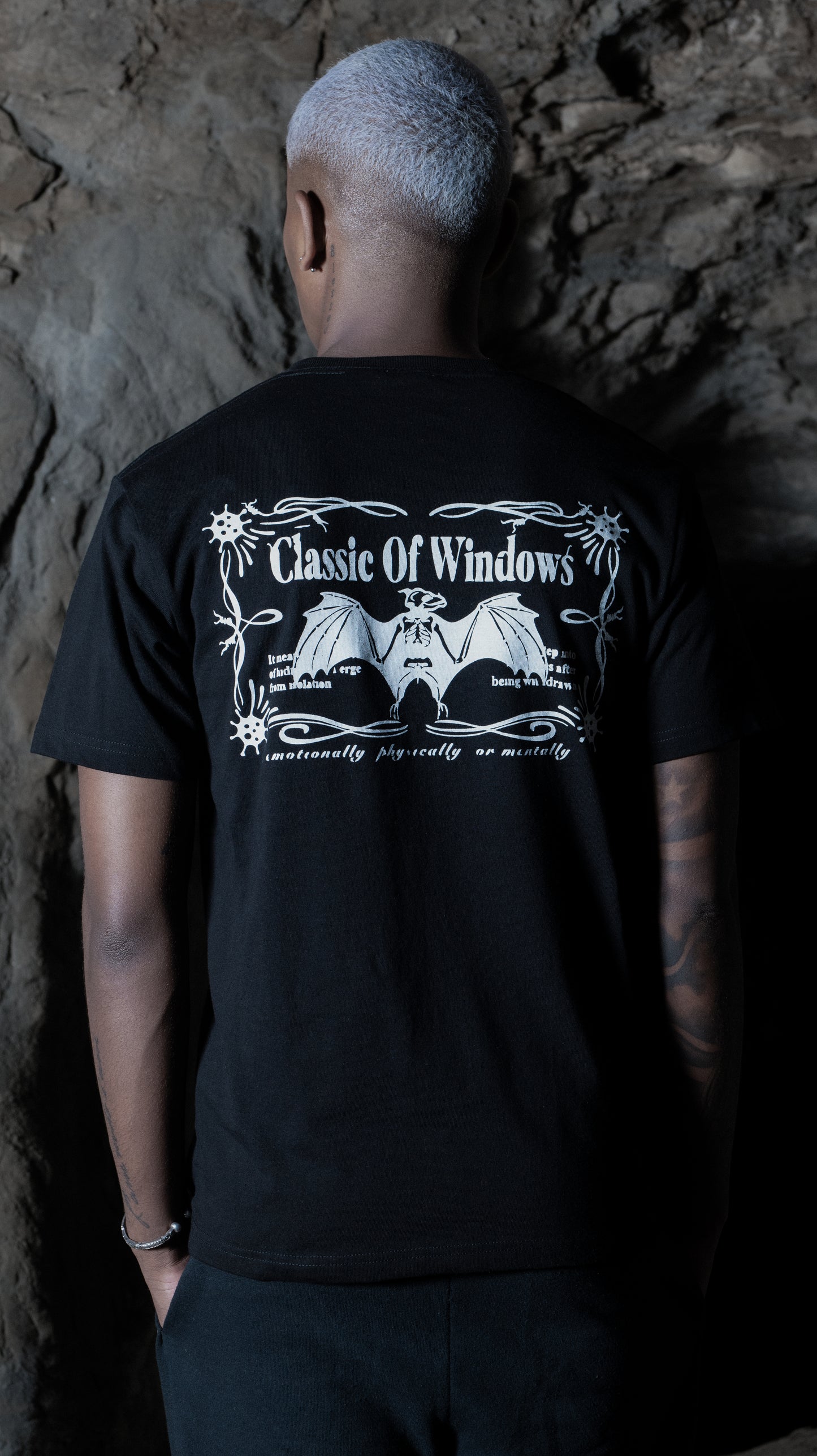 BAT T-SHIRT BLACK